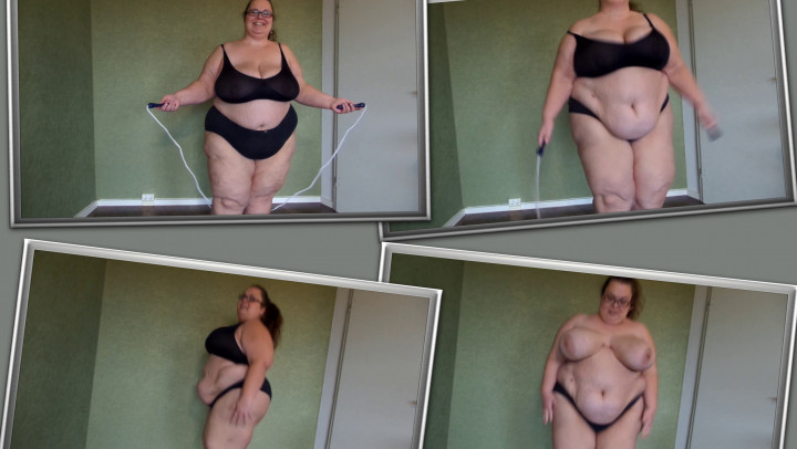 1 08GB SSBBW Naked On The Balcony 02 Viola Tittenfee Sexy EGirls