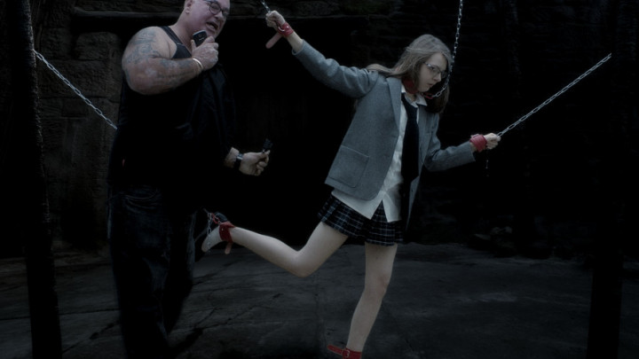 FFeZine - Slave Trader 1
