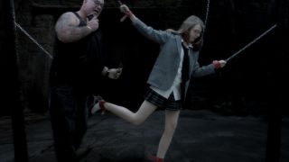 Ffezine Slave Trader 2 Slut Training Manyvids
