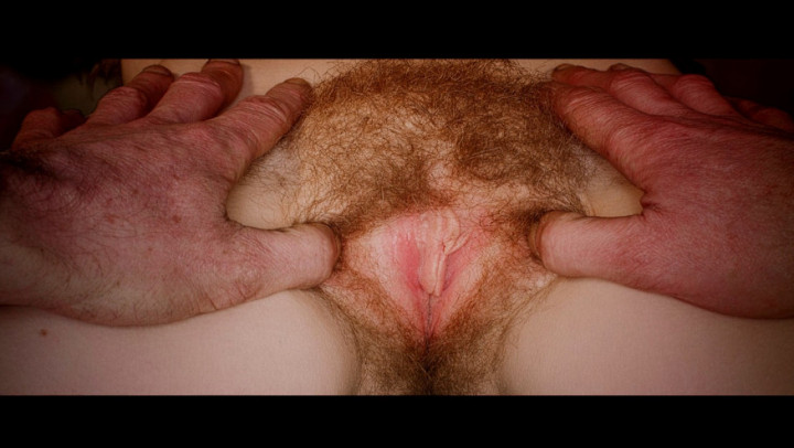 FFeZine - Hairy X Mass Fairy - Closeup - ManyVids