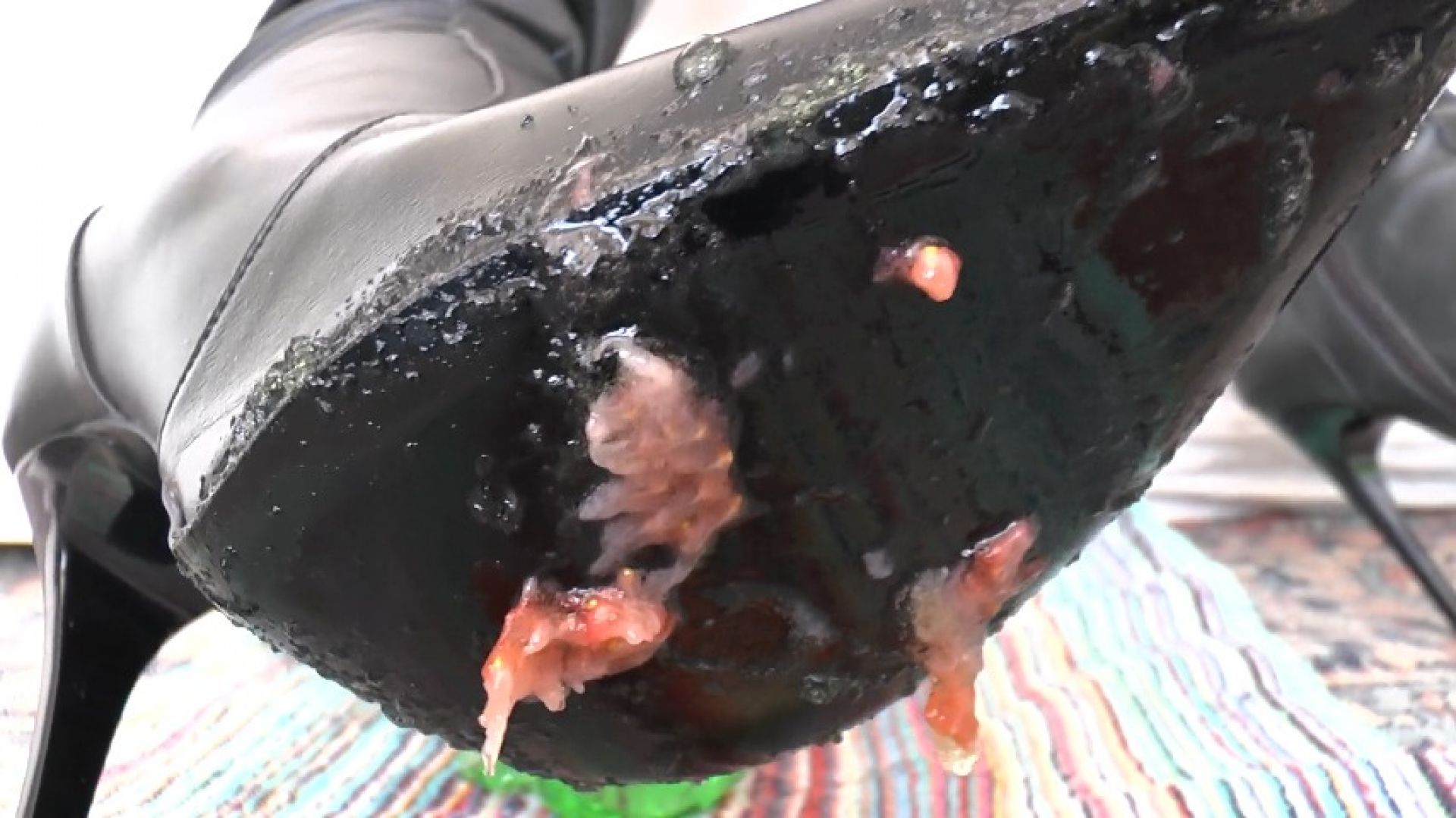 LadyVictoriaValente:Smoking Mistress and Green Dessert from Boot Soles, POV Clip