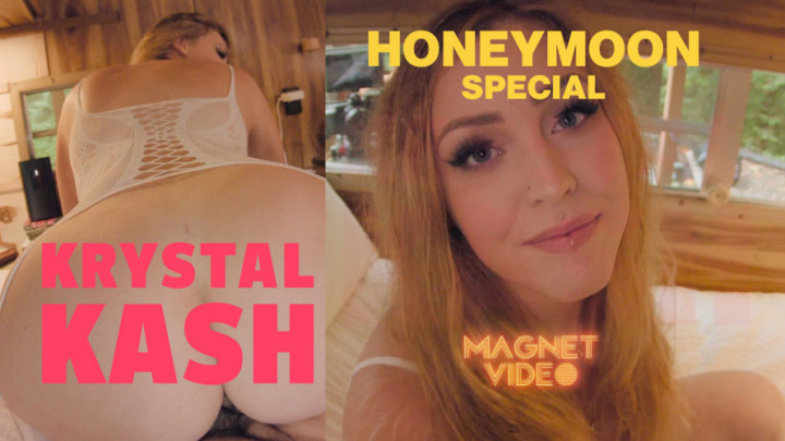 MagnetVIDEO:Krystal Kash's Honeymoon in a tiny Camper