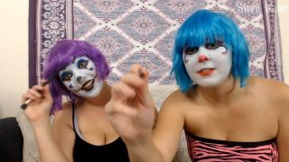 [560.62 MB] - Getting a clown makeover - Siren Cove