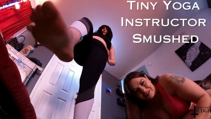 leaked Tiny Yoga Instructor Smushed VR 360 thumbnail