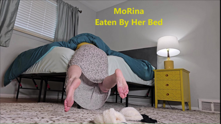 leaked MoRina Eaten By Her Bed video thumbnail