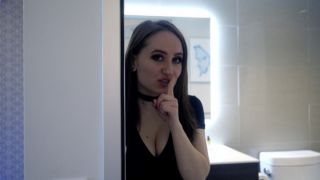 [328.03 MB] - Work Bathroom Quickie - ItsLizzieLoveXO