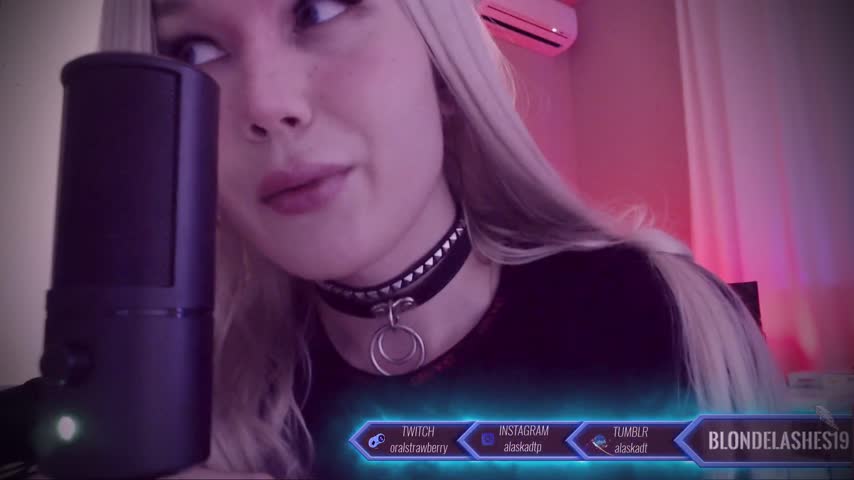 Blondelashes 19