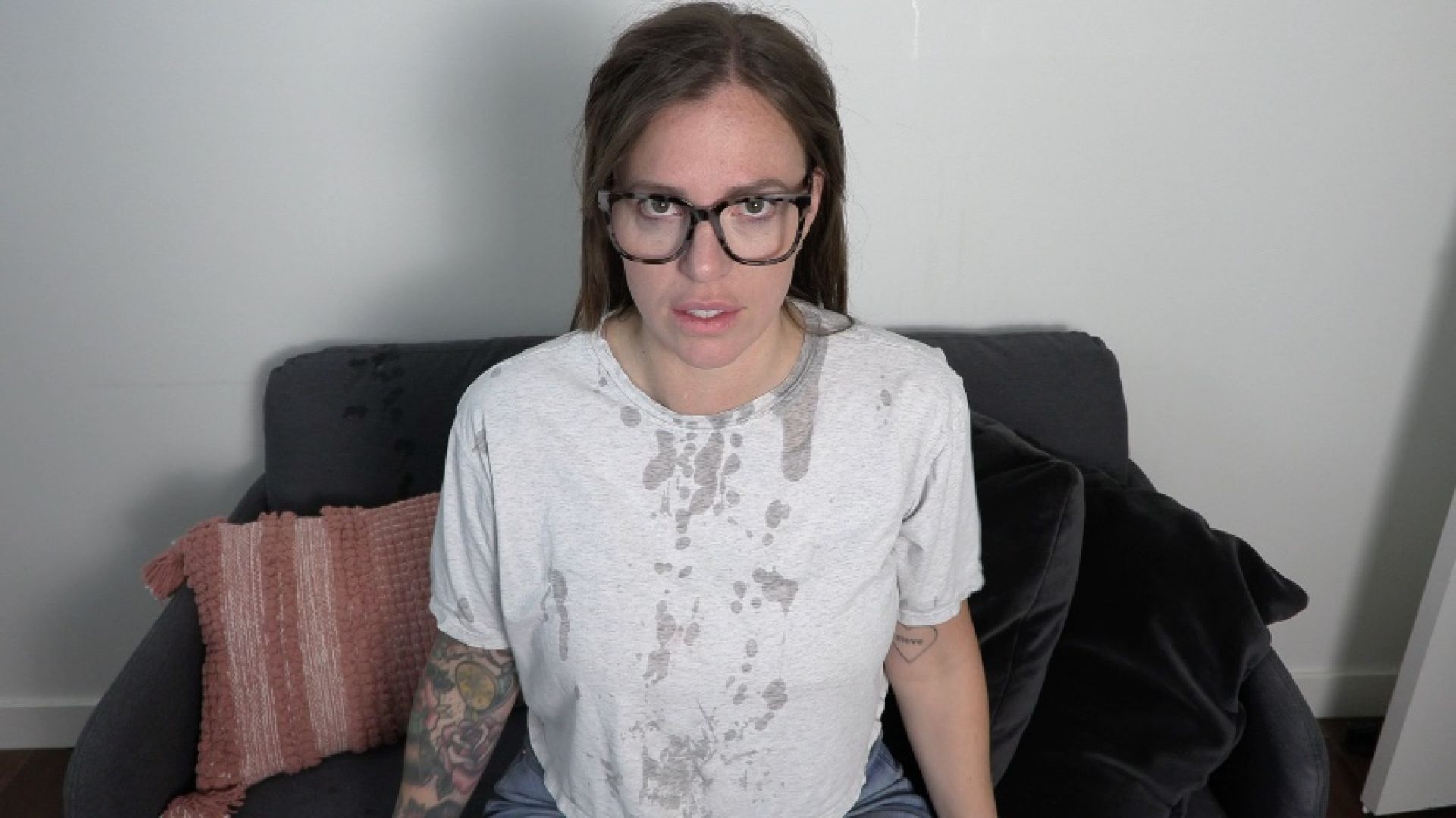 yogabella:Mommy Goes Wild for Huge Cock