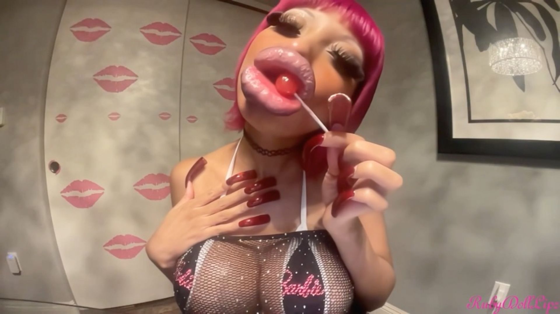 RubyDollLipz:Mega Lips+Tiny Pop #9