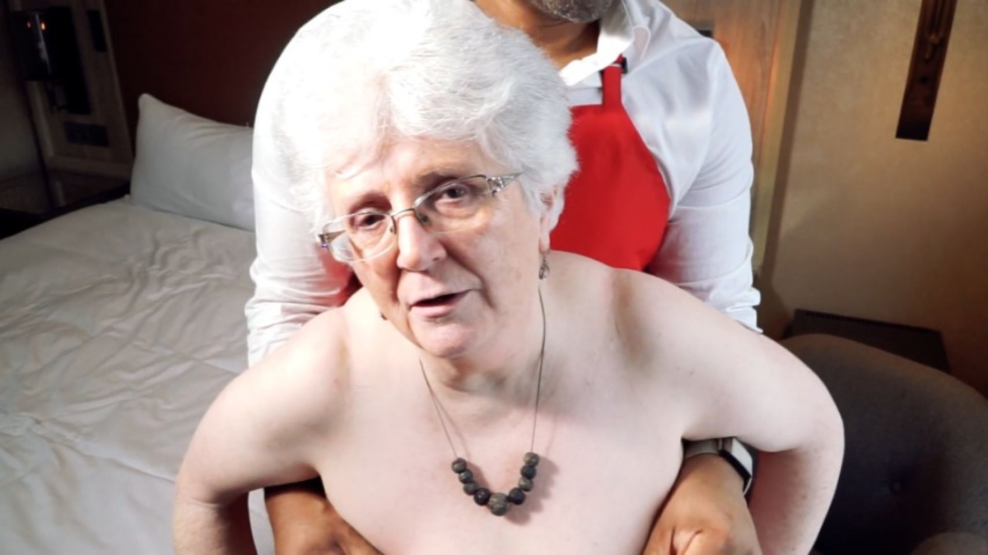 CarolineVee:Bartender massaging Carolines titties