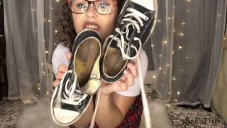 Stinky Foot Schoolgirl Domination BaileyXPaige