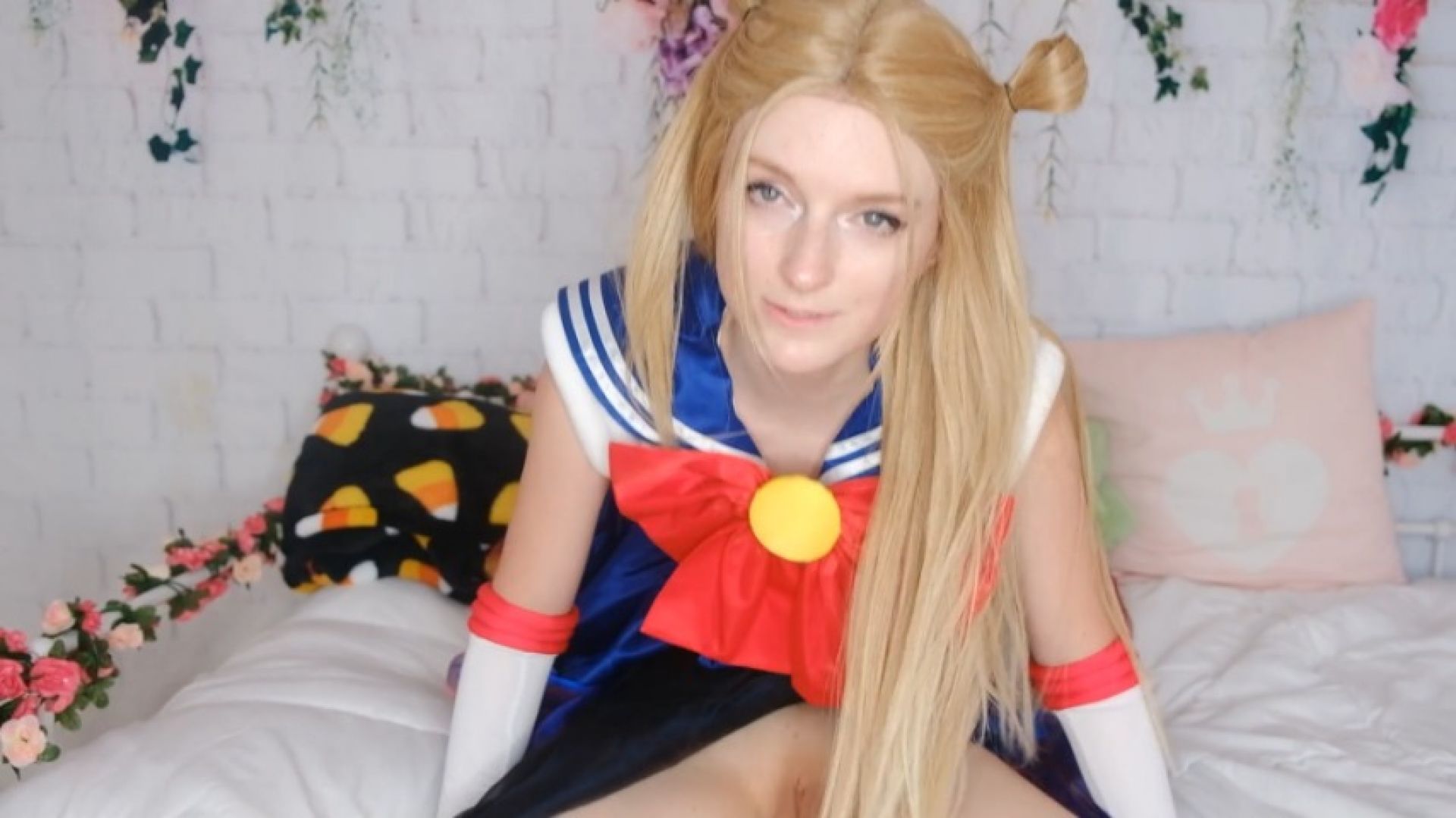leaked sailor scout threesome to save the universe video thumbnail
