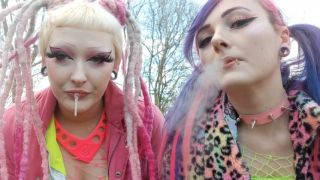 [1.25 GB] - Alternative smoke a spit - MaddisonSins