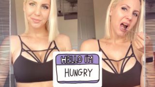 Satisfying my hunger MissxFitxAmy