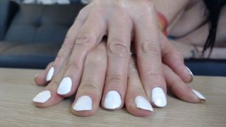 [538.17 MB] - Real Nails Tapping - Dirty Lesbians