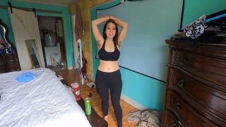 Goddesslolla - Lolla burps naked - ManyVids