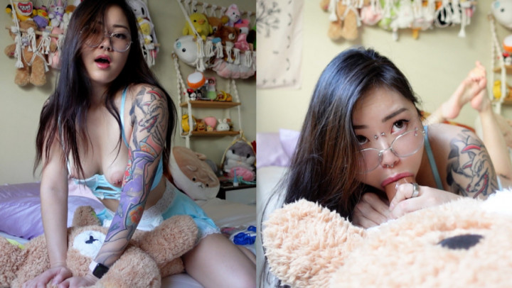 ur2dwaifu - Teasing Daddy at Work - ManyVids