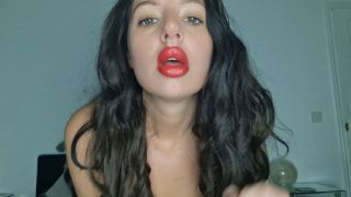 [1.31 GB] - ASMR Mommy Kisses - Tattooed Temptress