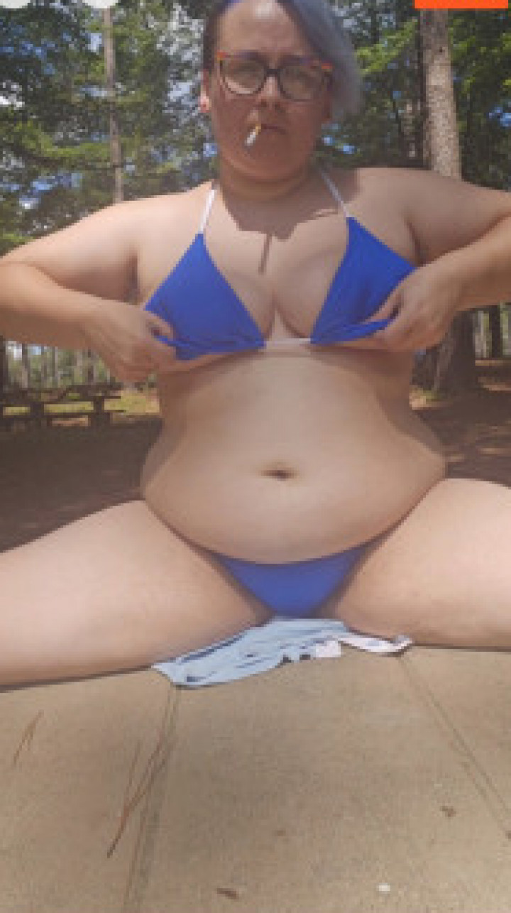 LokiLusts4u:Bikini Smoking Picnic