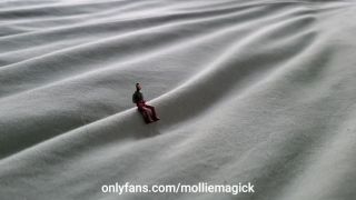 [468.27 MB] - Giantess sits on you - MollieMagick