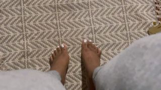 [117.40 MB] - Pretty White Toes - Raven Mieko
