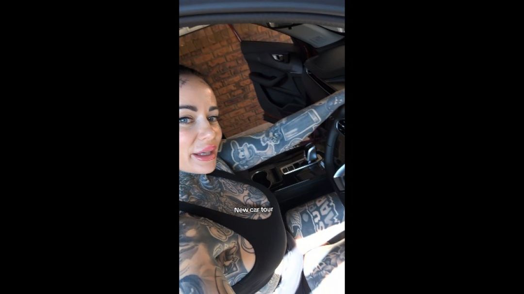 melodyradford:New car tour Mommy's new car
