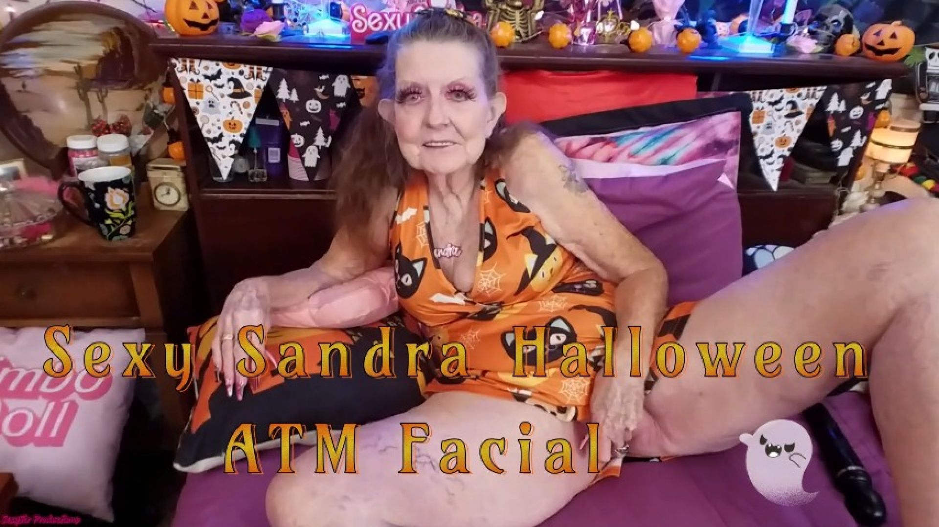 SexySir Productions:Sexy Sandra Halloween ATM Facial