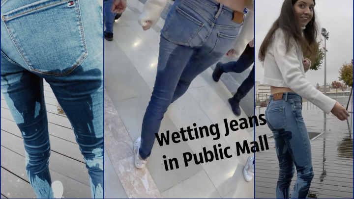 Zola Wets Her Jeans In A Public Bathroom Misszola Erothots