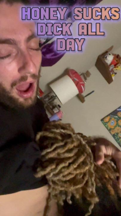 Hvneypot:Princess Honey Sucks All Day