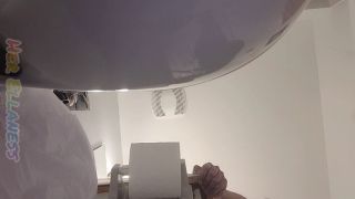 [198.28 MB] - Thighs, sighs, and a sixty second stream - Her Ellaness
