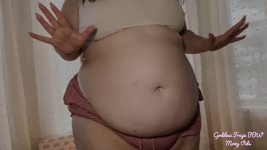 Woke up Christmas morning FAT GoddessFreyaBBW