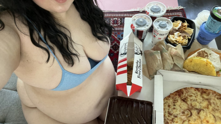 Freya's MASSIVE Birthday Stuffing! 35+MIN+Nudity GoddessFreyaBBW
