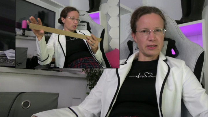 AnnikaRose:Ich zeige dir, was Loserpimmel wie du dürfen   Hier gibt es