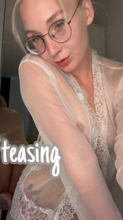 Seegirl:Teasing