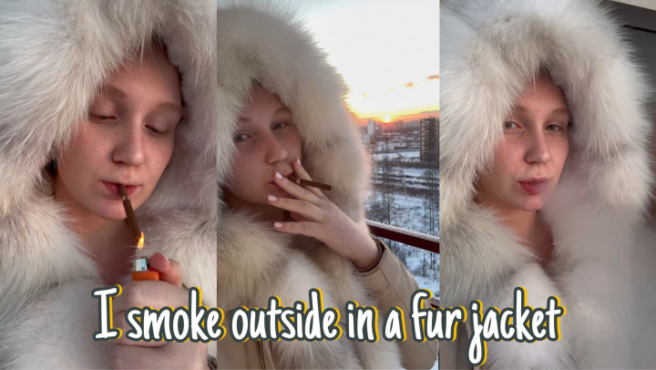 Seegirl - I smoke outside in a fur jacket - ManyVids