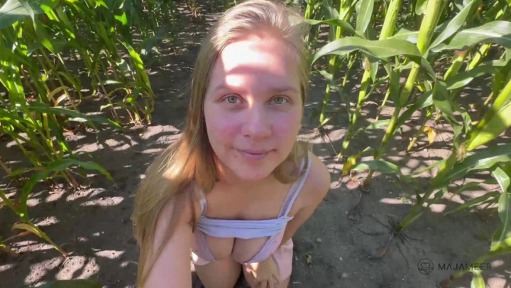 MajaMeer:Forbidden an*l adventure in a cornfield - too sweet to stay