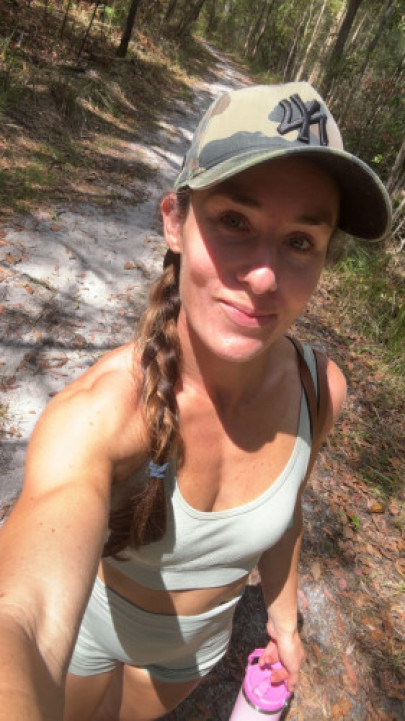 Natashajane:HIKING, HORNY &amp;amp; SQUIRTING in the Trails