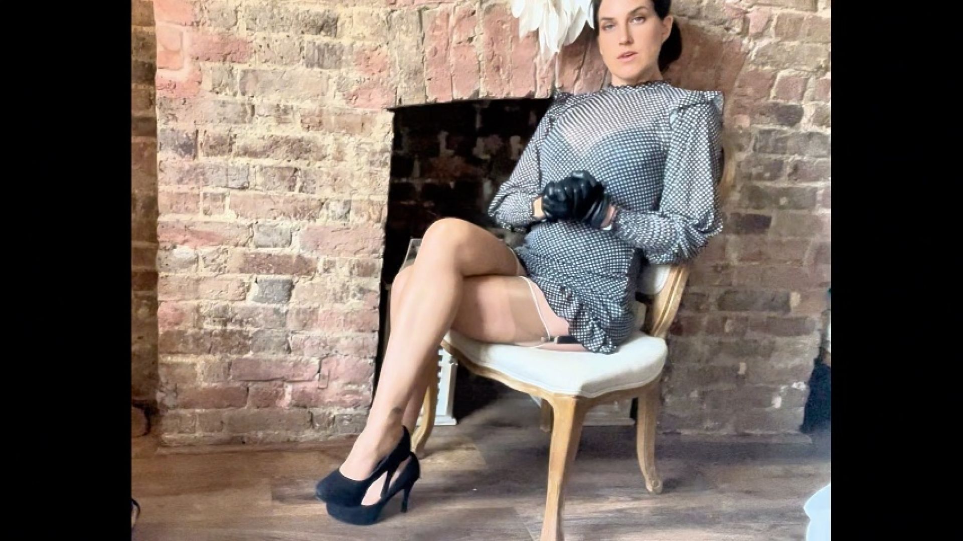 kinky_switch:Head Mistress's Office. leather glove hand wringing ASMR