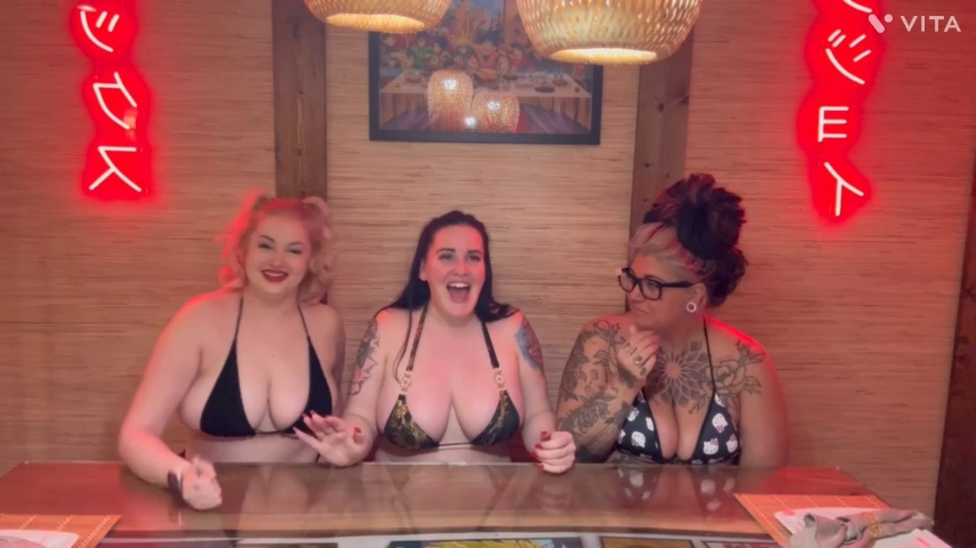 Pole_thick:Sneezing with friends
