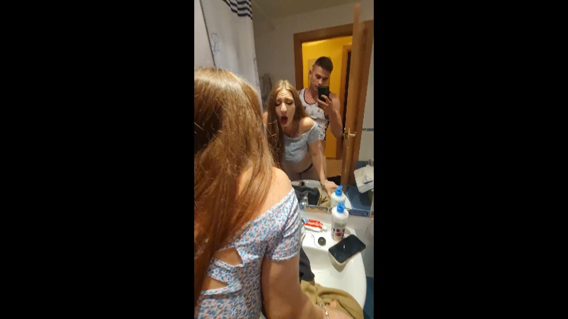 Tommy Cabrio:FUCKING IN THE TOILET