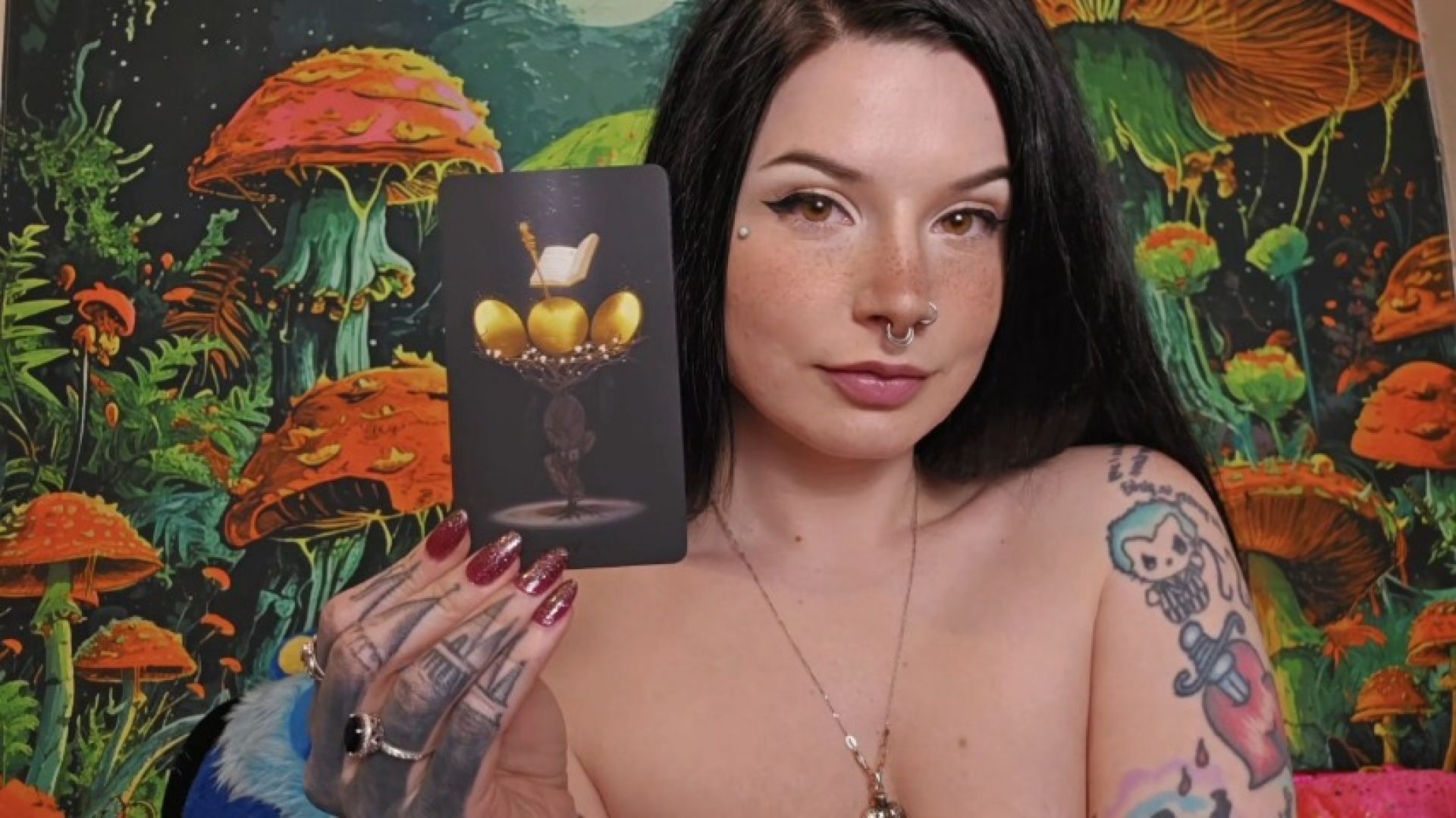 TheDXSCO:Topless Tarot Reading