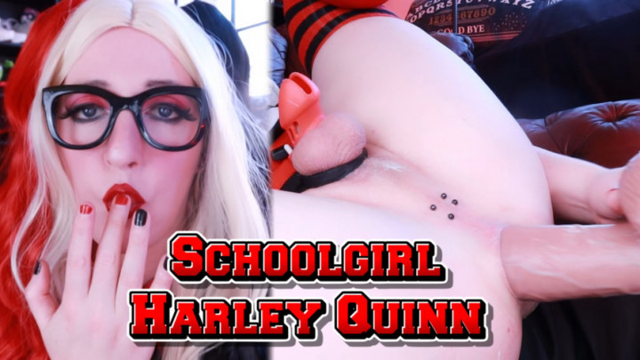 Jenezial Dead Girly:Schoolgirl Harley Quinn