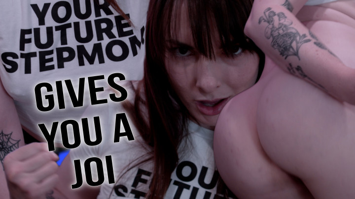 Miss Malorie Switch:Future Step-Mom Gives You A JOI