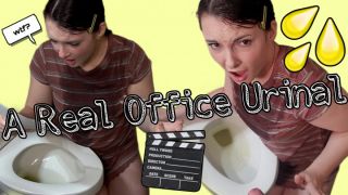 [761.99 MB] - A Real Office Urinal - Miss Malorie Switch