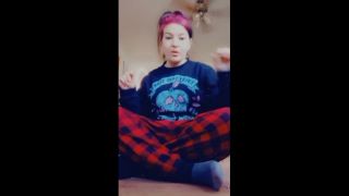 [119.79 MB] - Spin the bottle on auntie - Mistress VioletSky