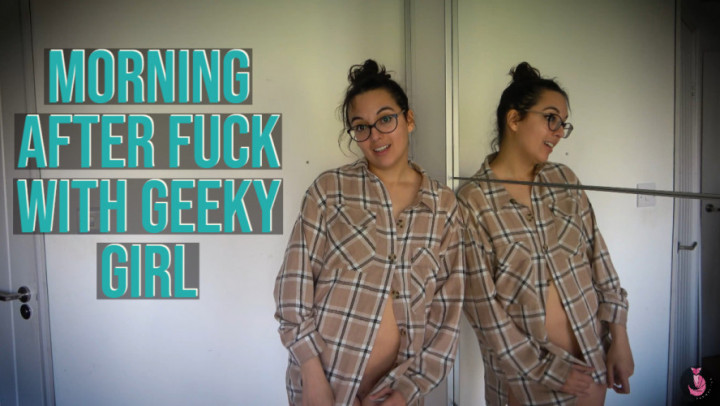 Morning After Fuck with Geeky Girl