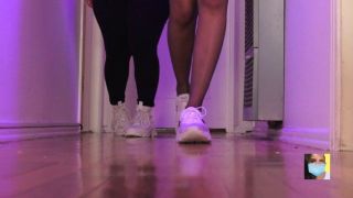 [2.49 GB] - Shoe Walk - Covid_Couple