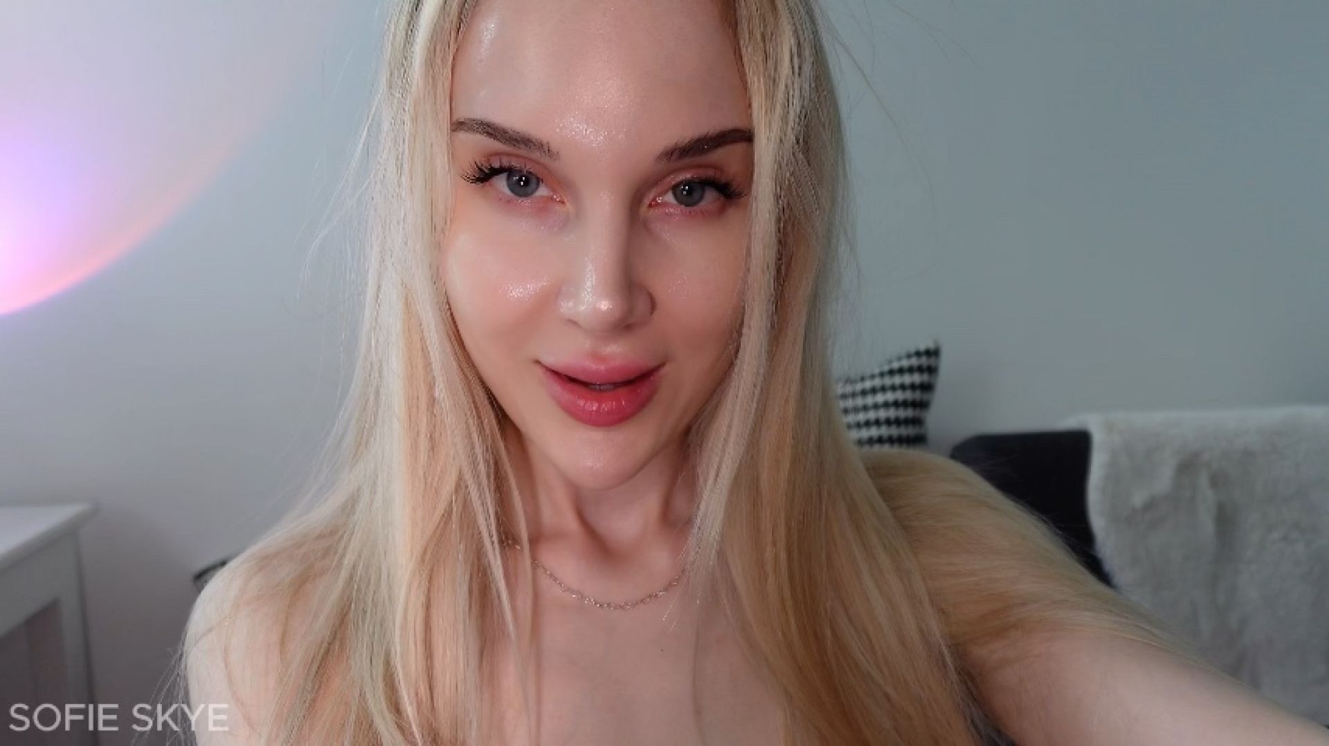 Sofie Skye:SPH Dick React and Role Play Custom Clip For E