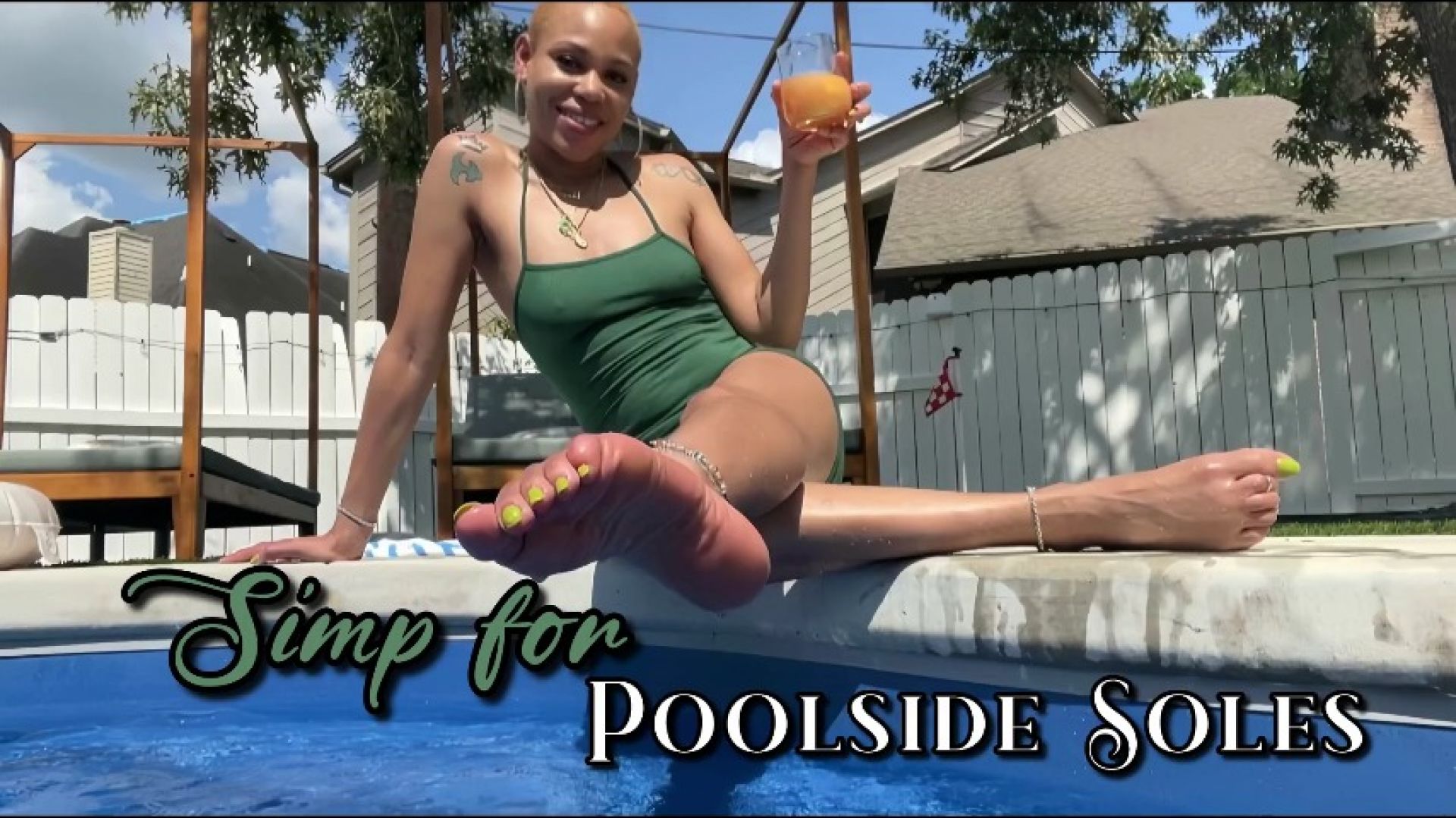 JezebelJuice:Simp for Poolside Soles