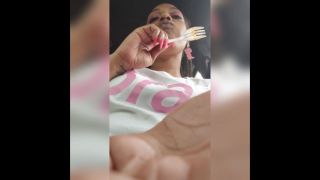 [832.88 MB] - Caught a tiny during my lunch - SHANELLE MONROE